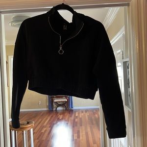 Crop top sweat shirt